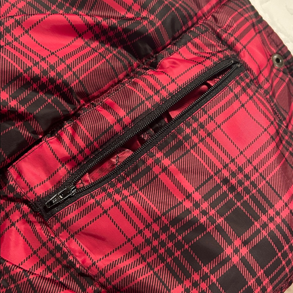 L.L. Bean Black&Red Plaid Vest, Goose Down, small, Interior zipper, Pockets - Picture 6 of 6